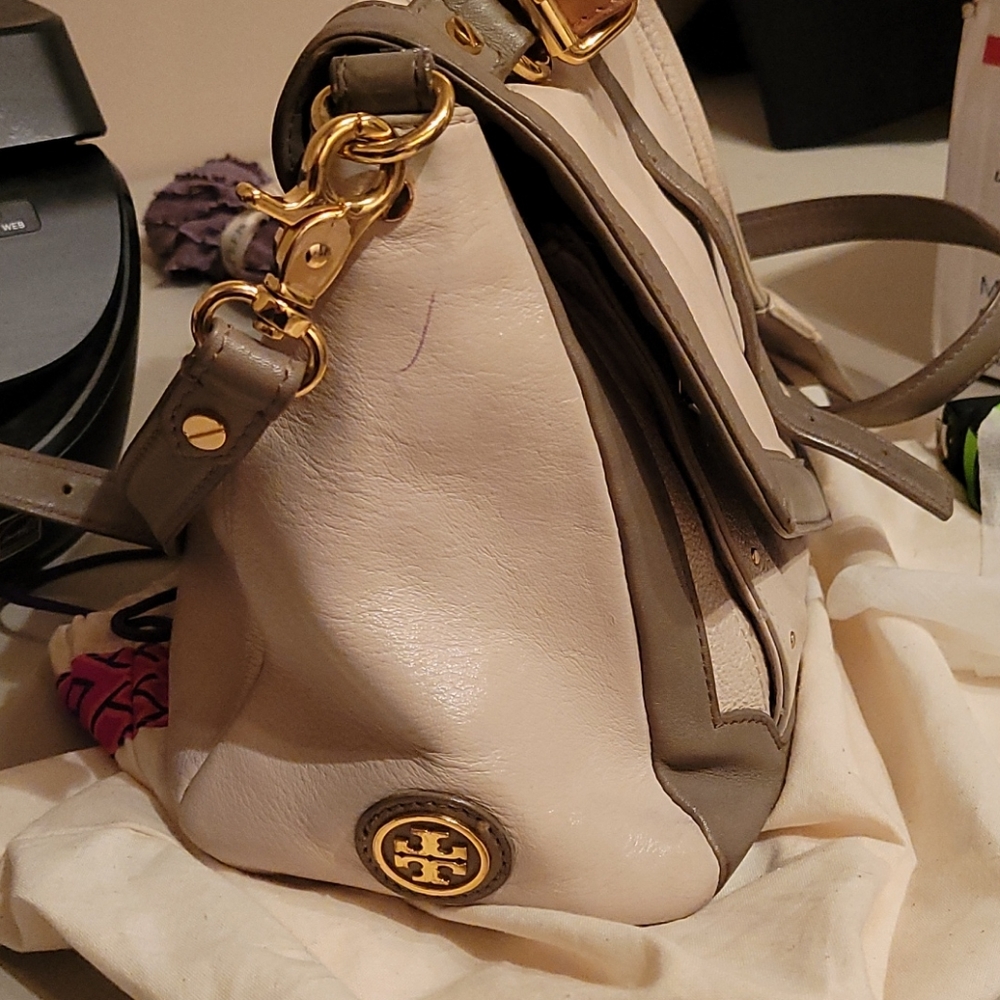 Tory Burch Leather Hand / Crossbody bag 1221 - Picture 11 of 11